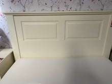 Load image into Gallery viewer, SMP bedframe